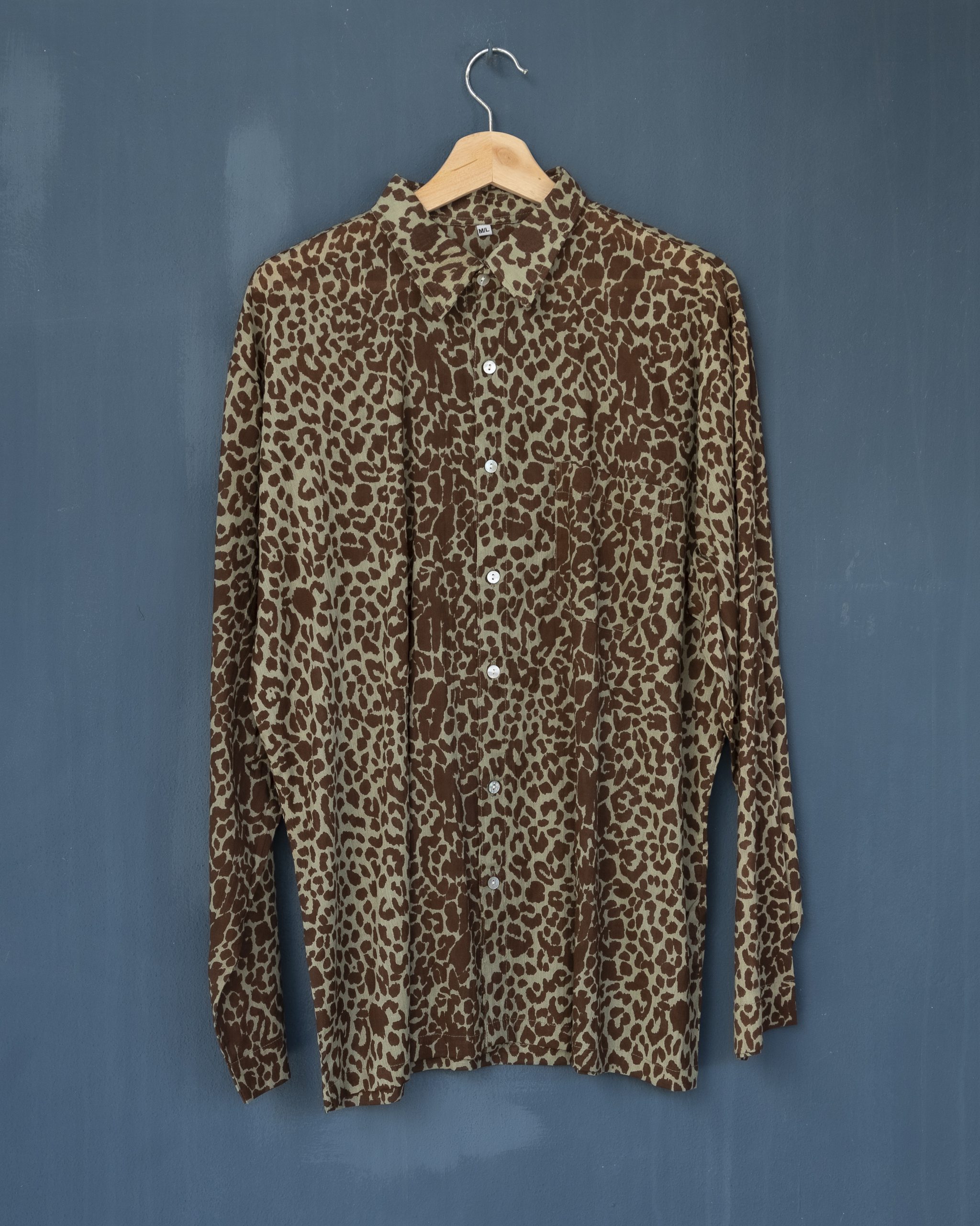 Camisa Manga larga leopardo tierra