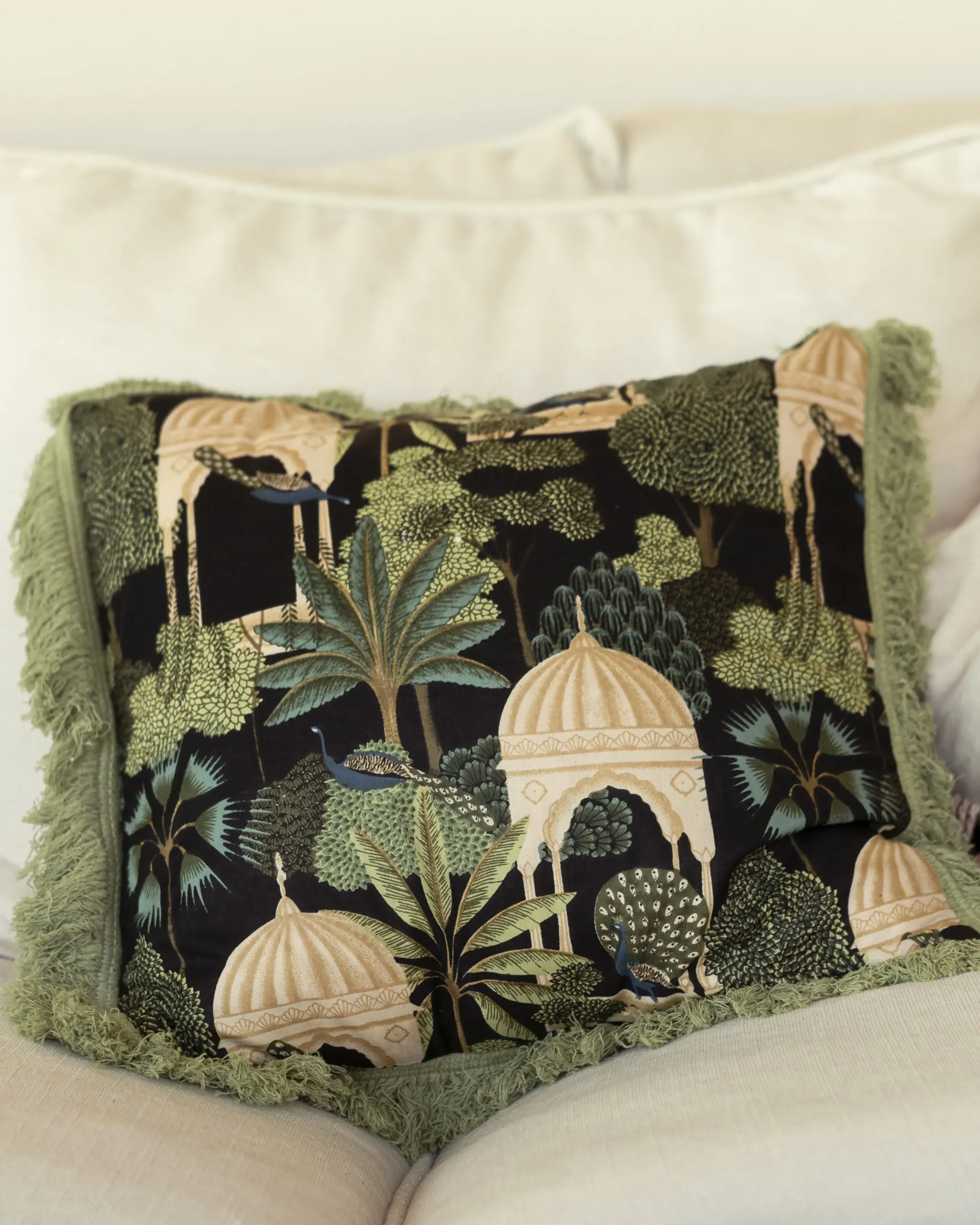 Funda Cojín Flecos Pavo Real Verde