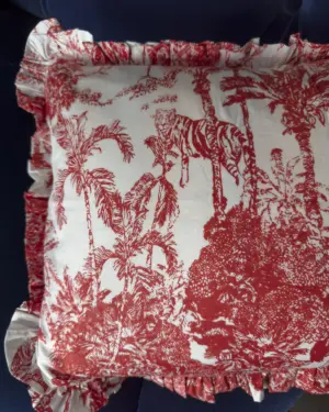 Funda Cojín Garza Roja