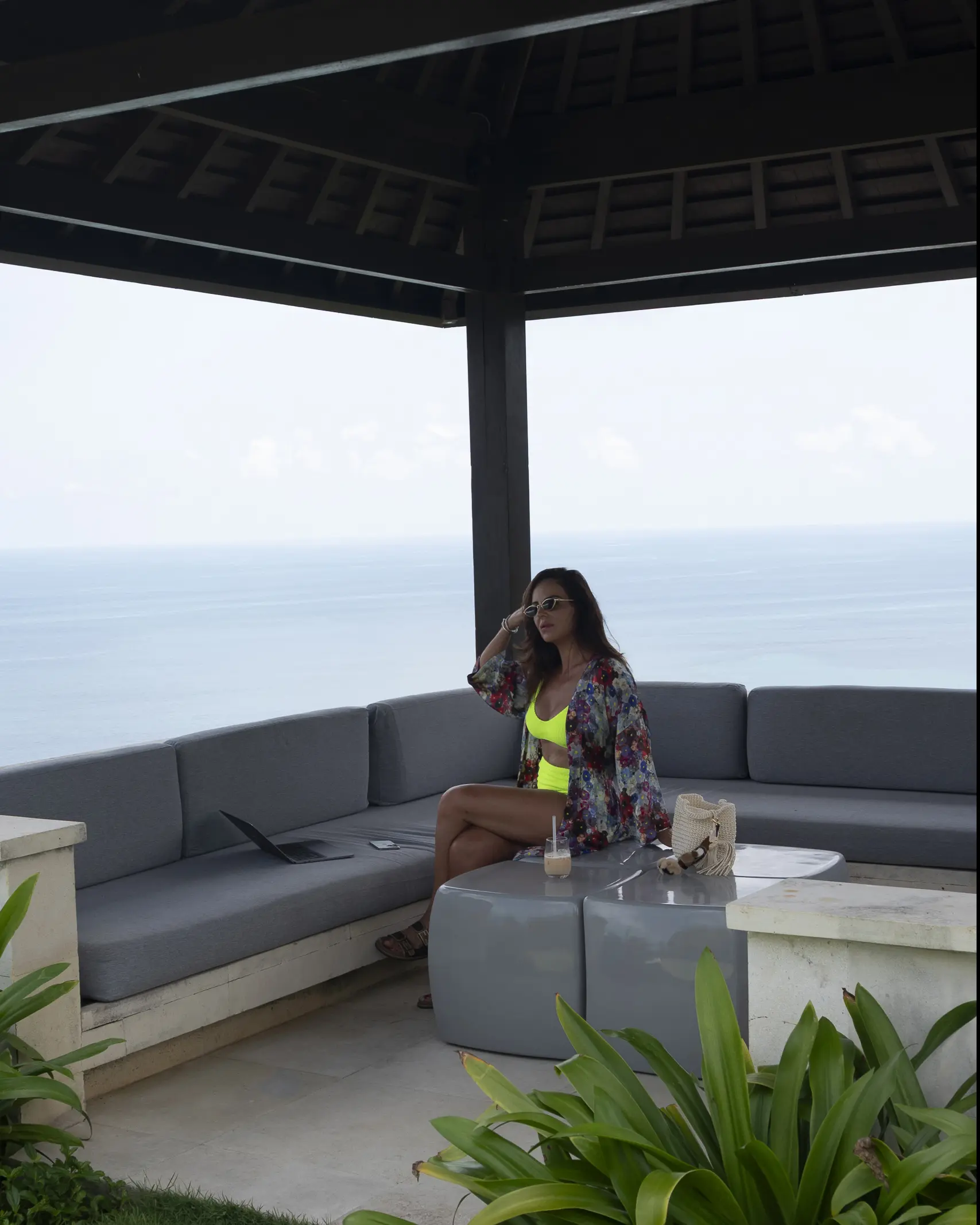 Bata Seda Flores Acuarela