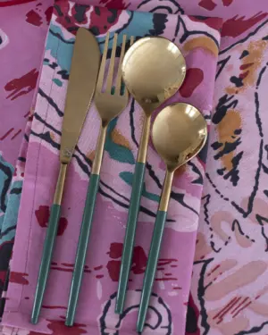 Set Cubiertos 4 piezas