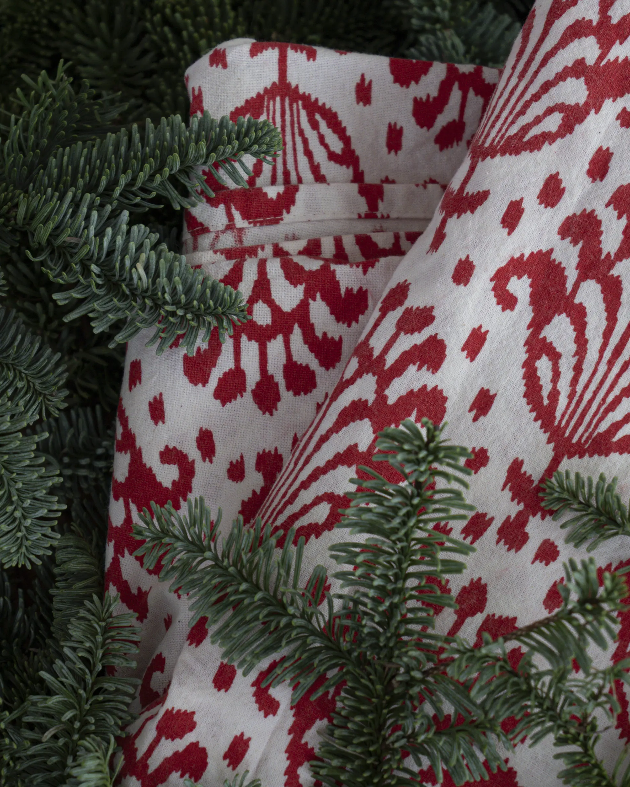 Mantel Imperial Rojo