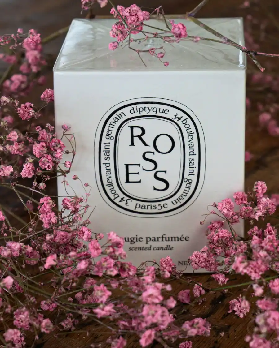Vela perfumada rosas · 190 g · Fragancia floral elegante