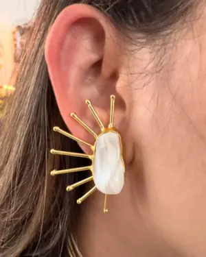 Pendientes perla medio sol accesorios de Coleccion Cassai Home