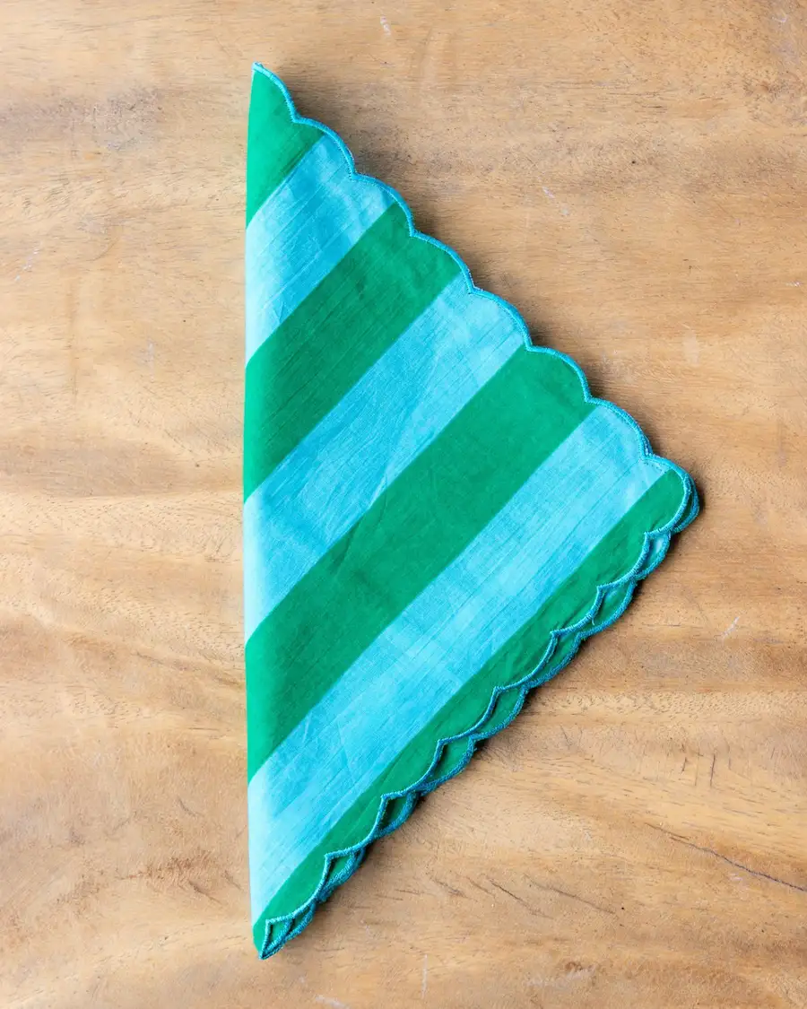 Servilleta Rayas Menta Festoneada — Nueva Colección Cassai Fashion