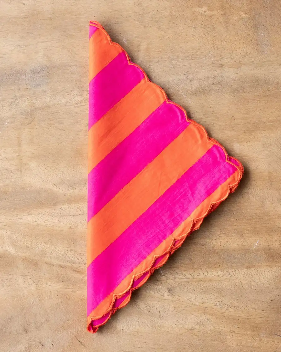 Servilleta Rayas Fucsia Naranja Festoneada — Nueva Colección Cassai Fashion