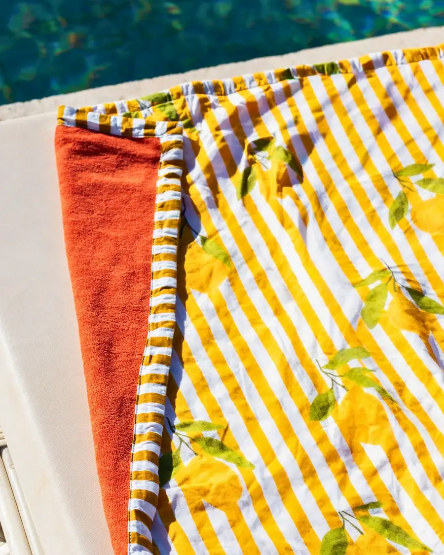 Toalla de Playa a Rayas Limón | Cassai Home