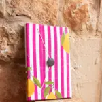 agenda decorativa rayas fucsia con limones tamaño m